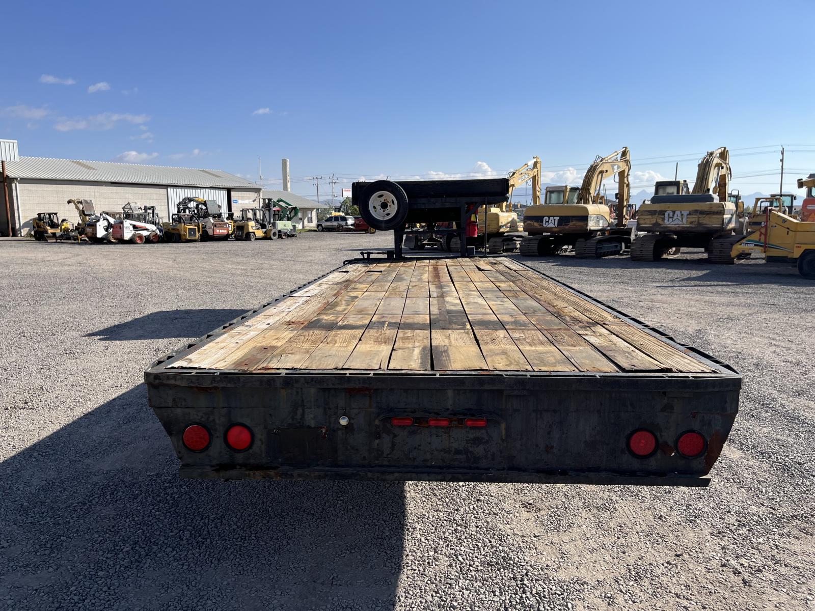 ./imagenes/INVOICE/2019/17927/REMOLQUE CUELLO DE GANSO IMPERIAL 32 FT (10).JPG